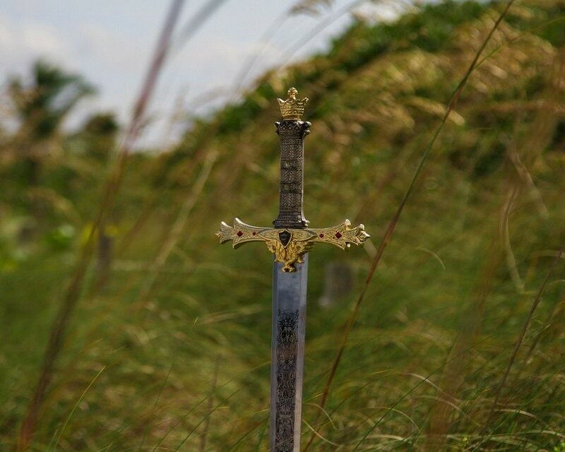 Excalibur dans son rocher