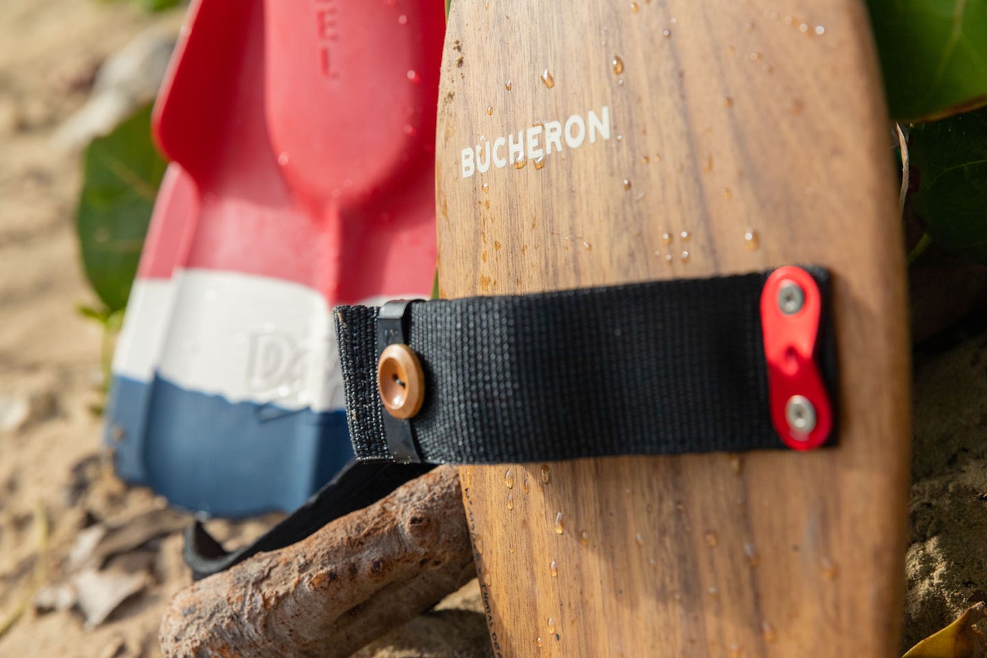 A la découverte des handplanes en bois du Bûcheron de la Mer