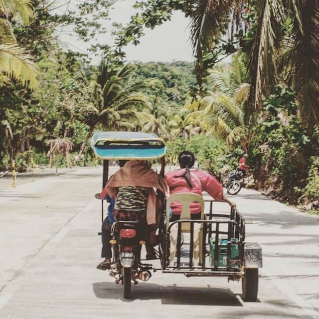 Surftrip Océan Pacifique Siargao Philippines Planche de surf Boat