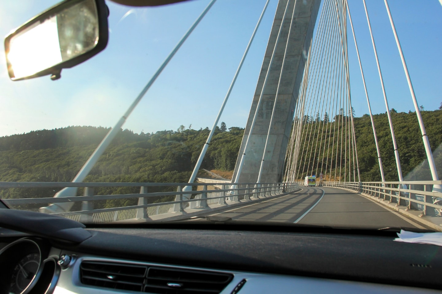 Pourquoi les autoroutes de Bretagne sont gratuites ?