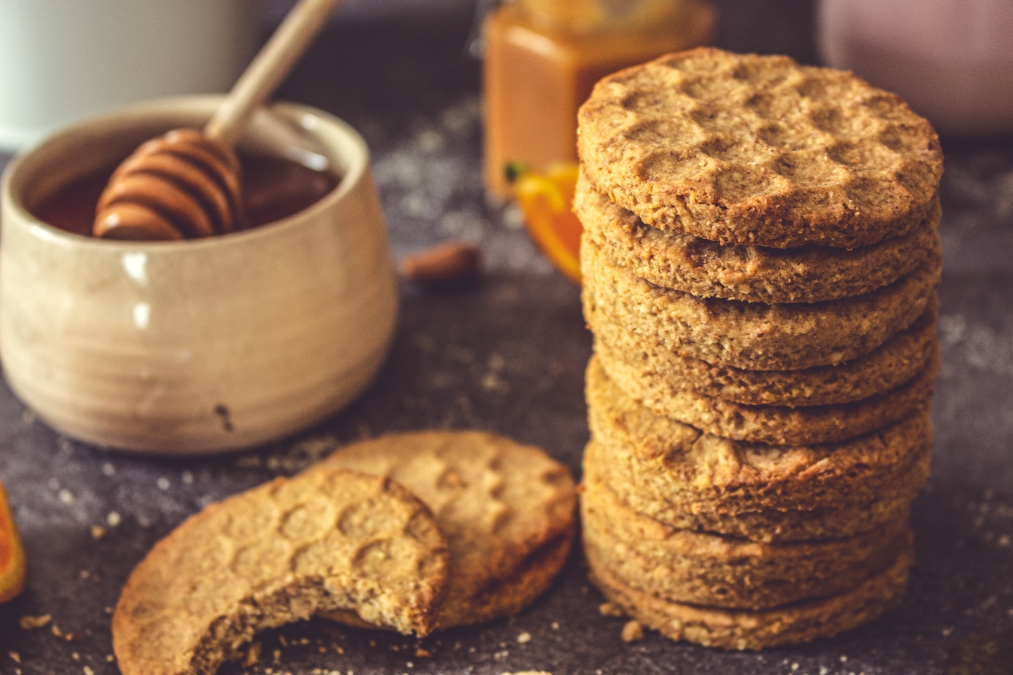 La recette de biscuits au miel et à l’amande