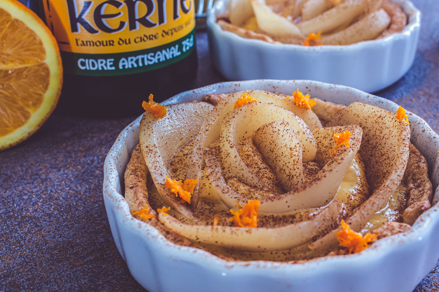 La recette de la tarte Kerné, orange curd et poires pochées