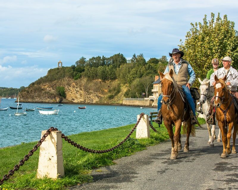 Balade à cheval à Saint-Suliac