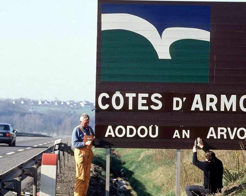 Ancien panneau départemental des Côtes d'Amor