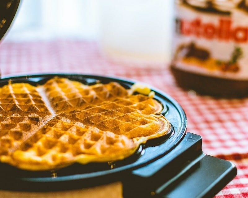 Une gaufre dans un gaufrier