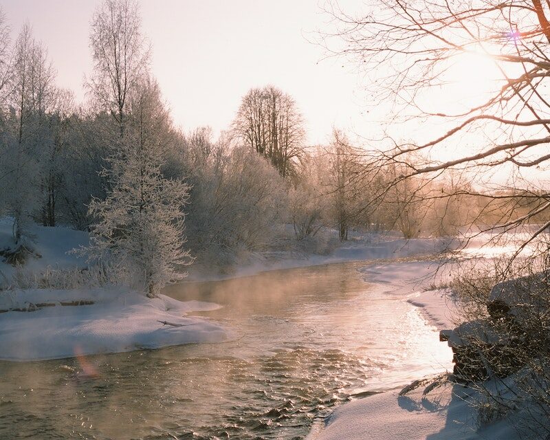 Une rivière en hiver
