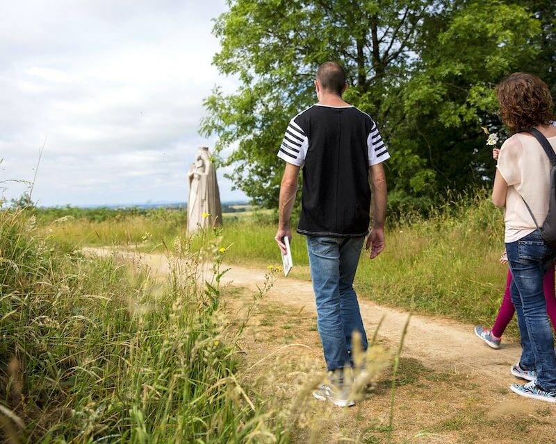 Sentier de visiter de la Vallée des Saints