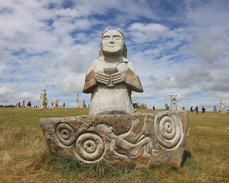 Statue de Saint Conogan