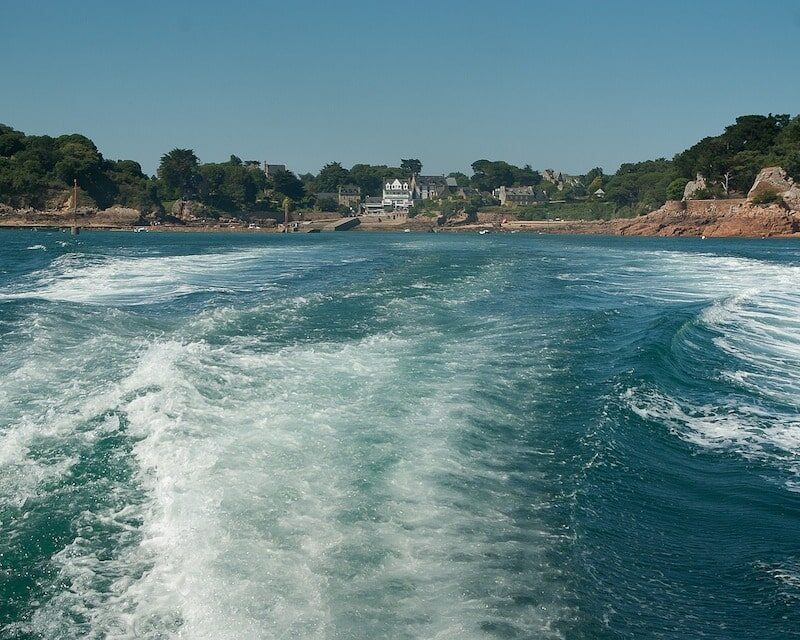 Quitter l'Île de Bréhat en bateau