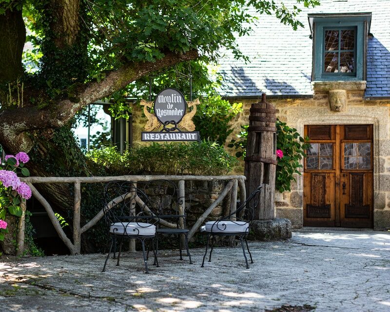 L'extérieur du restaurant Rosmadec Le Moulin à Pont-Aven