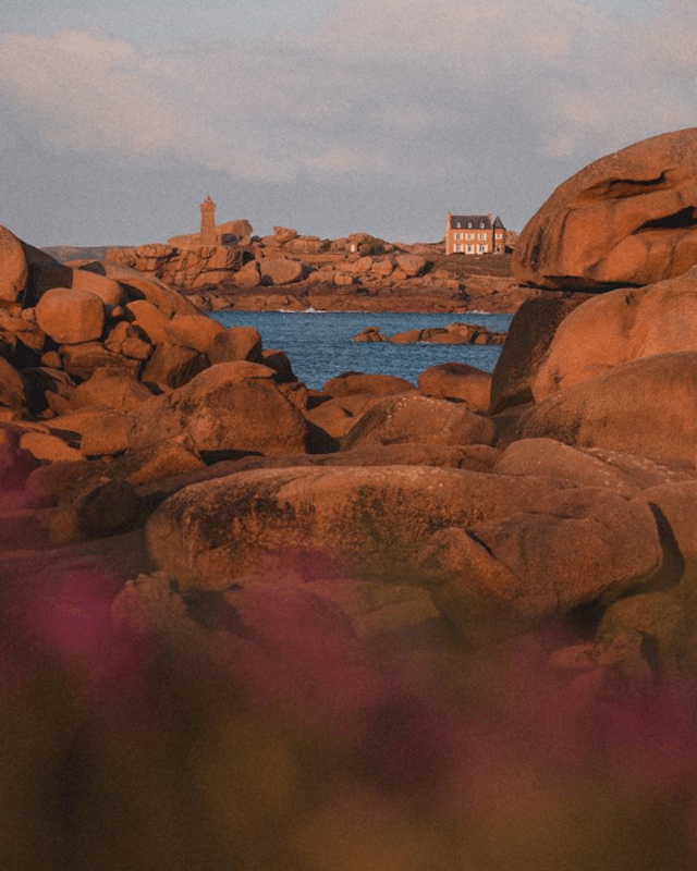 La Côte de Granit Rose