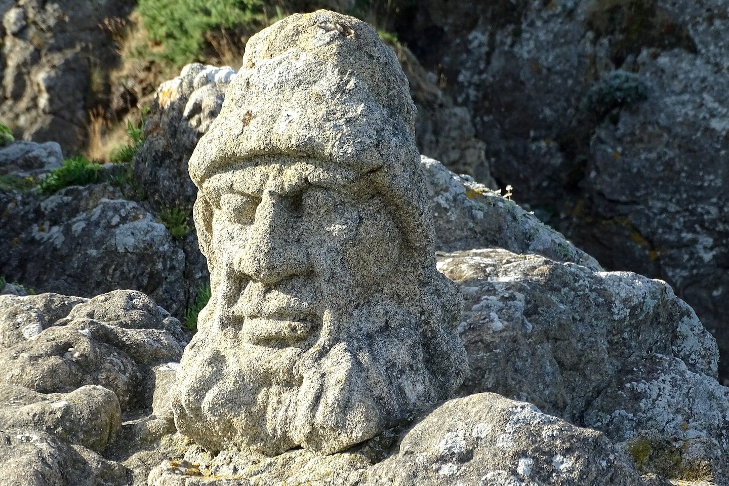 Connaissez-vous les surprenants rochers sculptés de Rothéneuf ?