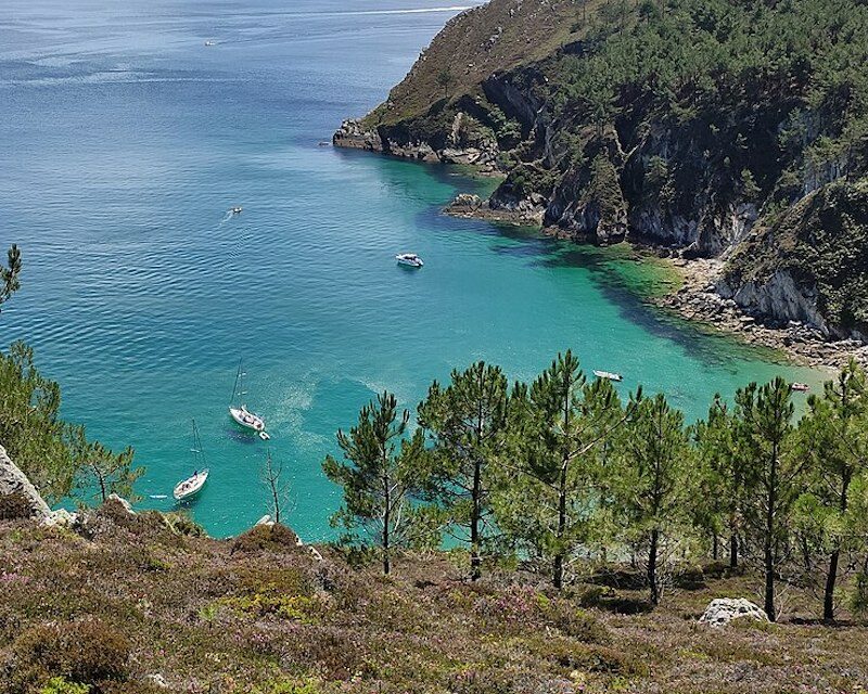 Vue du cap de la chèvre le long du GR34