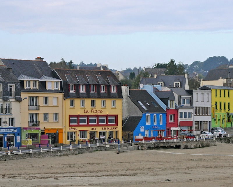 Le bord de plage de Morgat