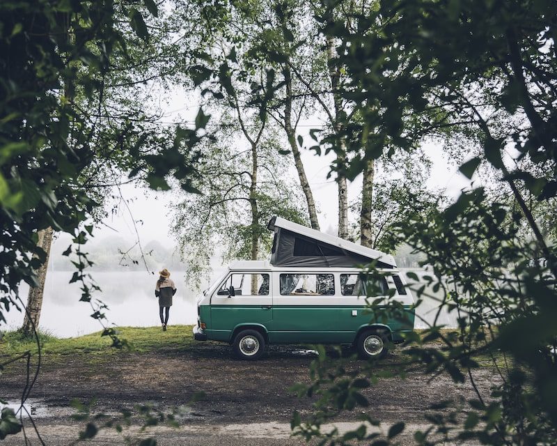 Un van aménagé pour camper en Bretagne